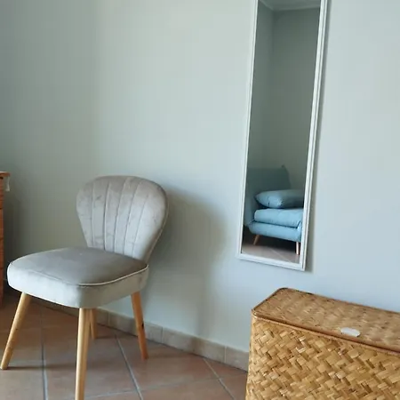 Casa Adamo 77 *