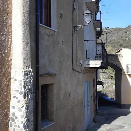 Casa Adamo 77 * Badolato Marina